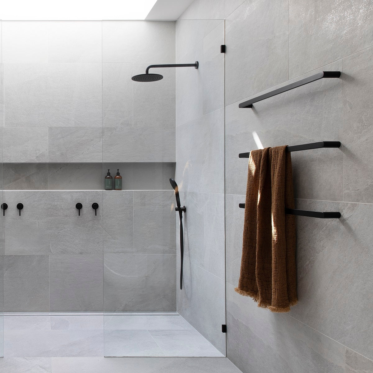 Frameless Glass Panel 700x2100x10mm