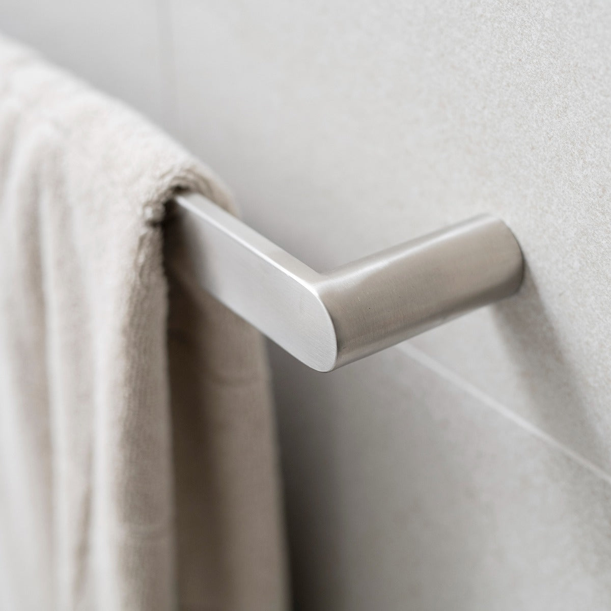 EDEN Single Towel Rail Brushed Nickel 900mm