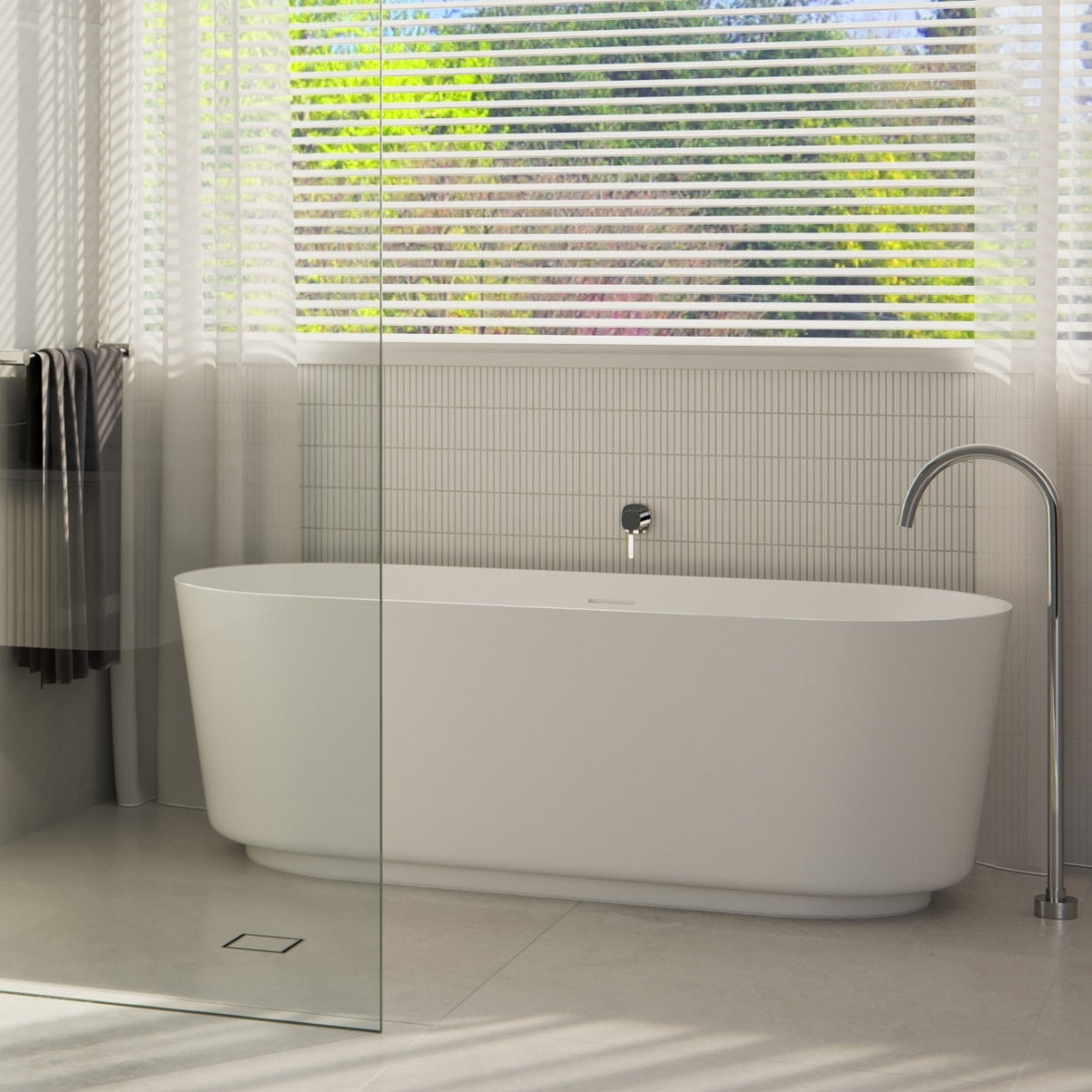 SPIN Freestanding Bath Spout Chrome