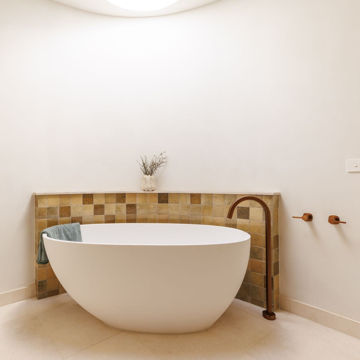 LUSINI Solid Surface Freestanding Bath with Overflow Matte White 1500mm