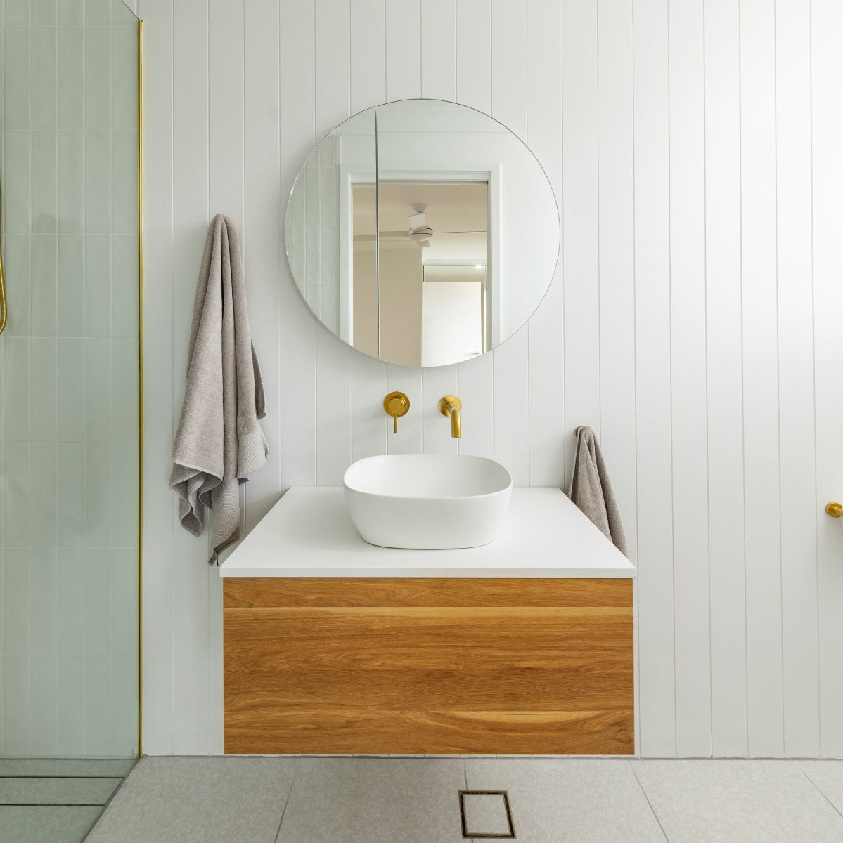 OMEGA Square Bench Mount Basin Matte White