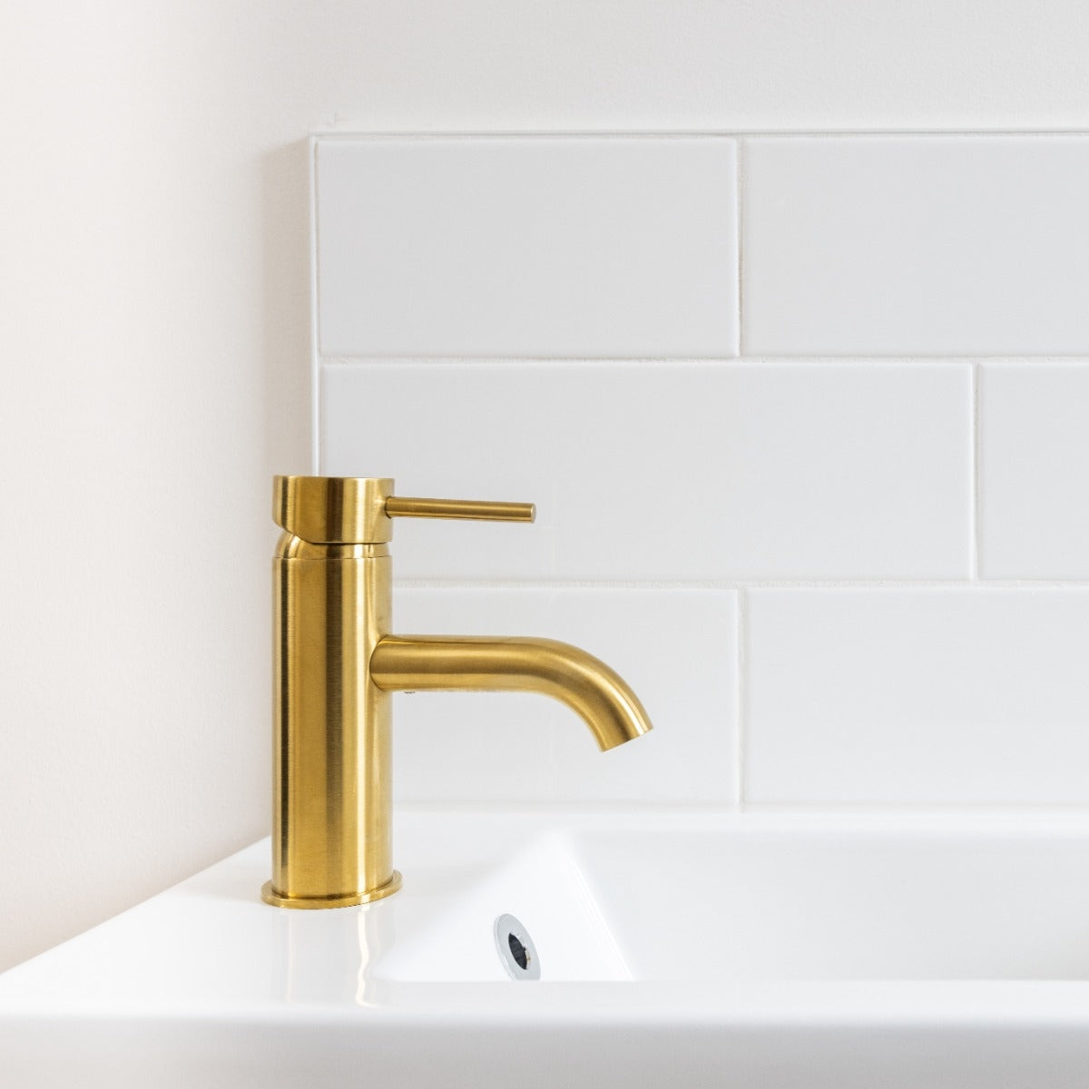 SPIN Basin Mixer Brushed Brass