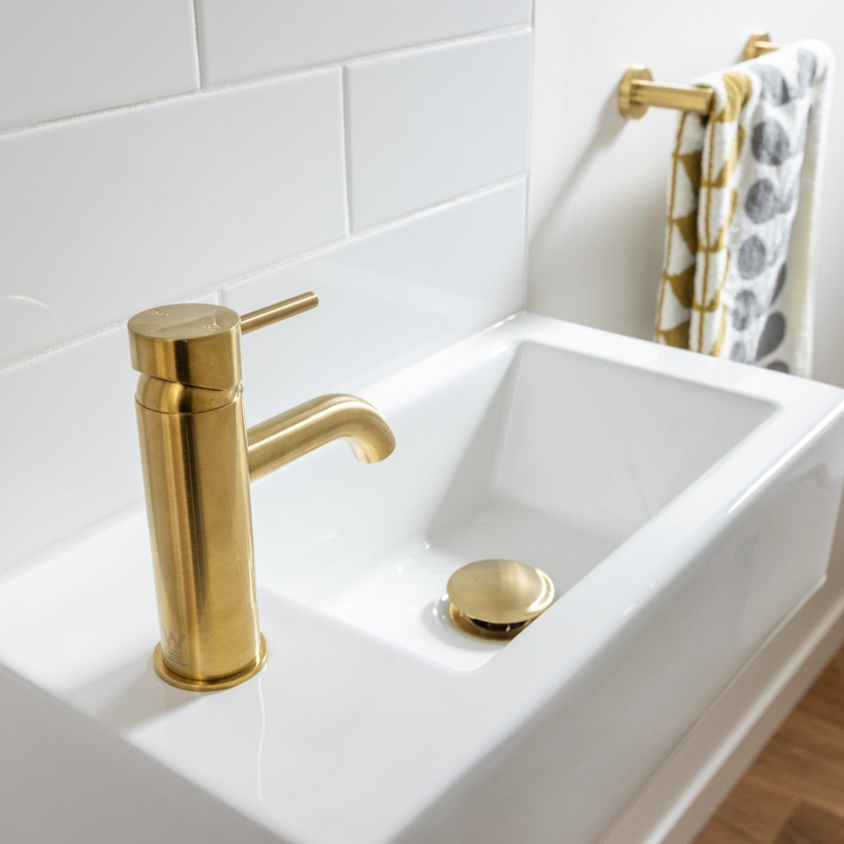 SPIN Basin Mixer Brushed Brass