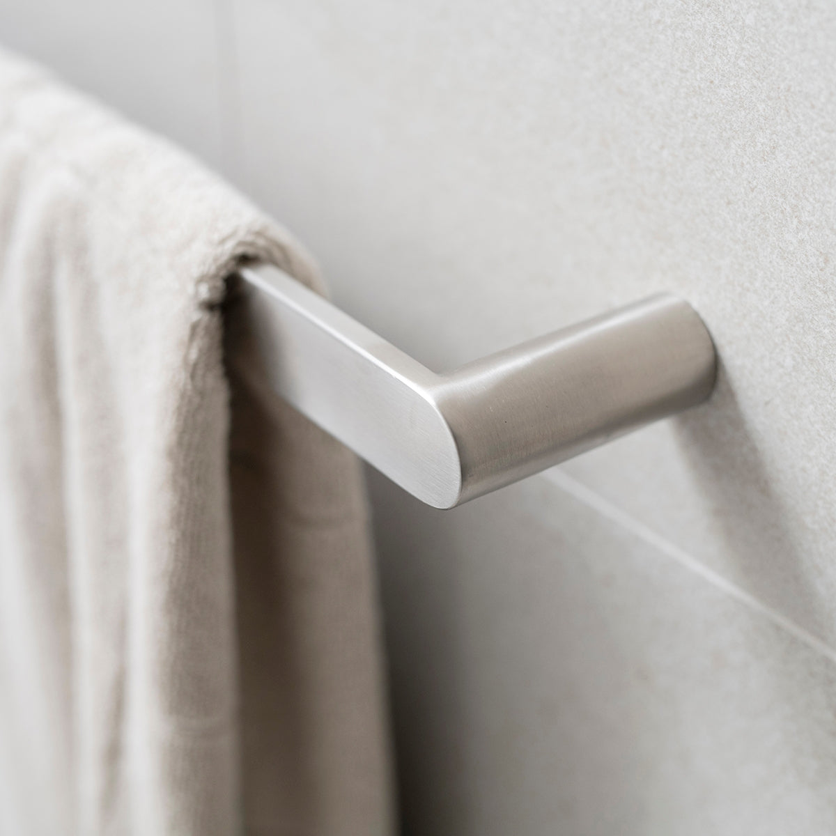 EDEN Single Towel Rail Brushed Nickel 600mm