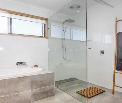 Frameless Glass Panel