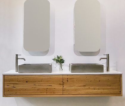 OASIS Rectangle Pencil Edge Mirror Cabinet Matte White 450x900mm